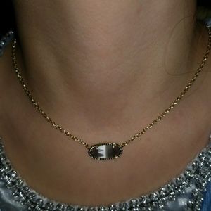 Kendra Scott necklace